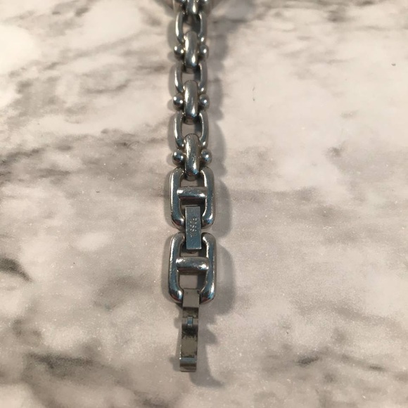 Womens Fossil F2 Watch - Picture 4 of 9